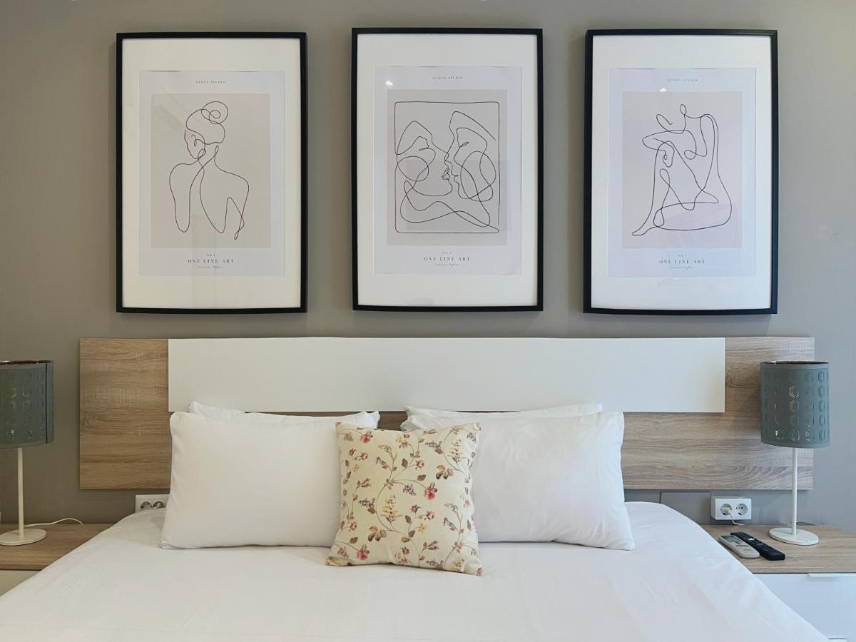 Stay U-Nique Apartments Massens Barselona Dış mekan fotoğraf
